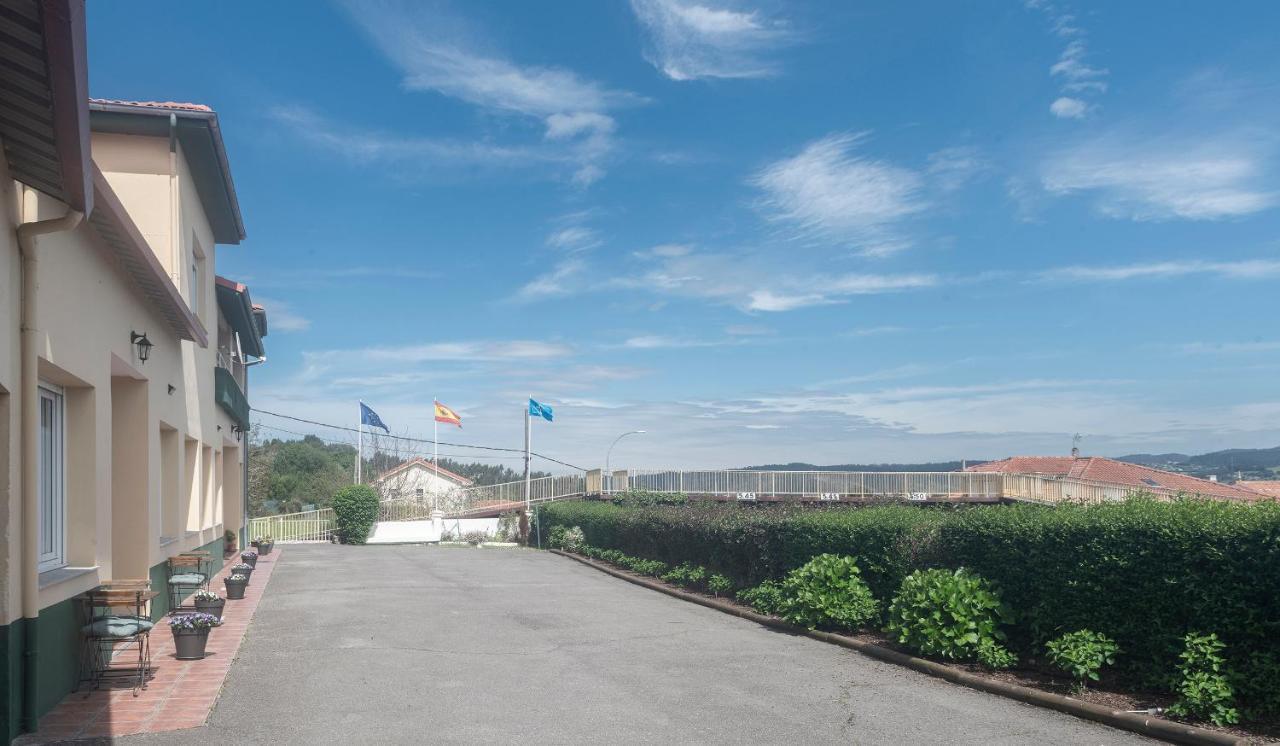 Apartamentos Turisticos La Flor Muros de Nalón Екстериор снимка