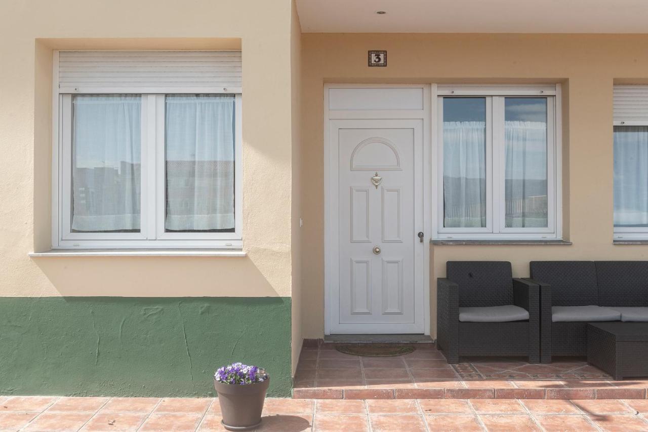 Apartamentos Turisticos La Flor Muros de Nalón Екстериор снимка